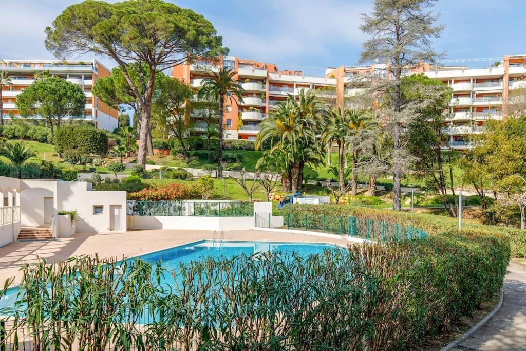 Domaine Des Palmiers - Piscine- Parking - Tennis - Clim Cannes Bagian luar foto